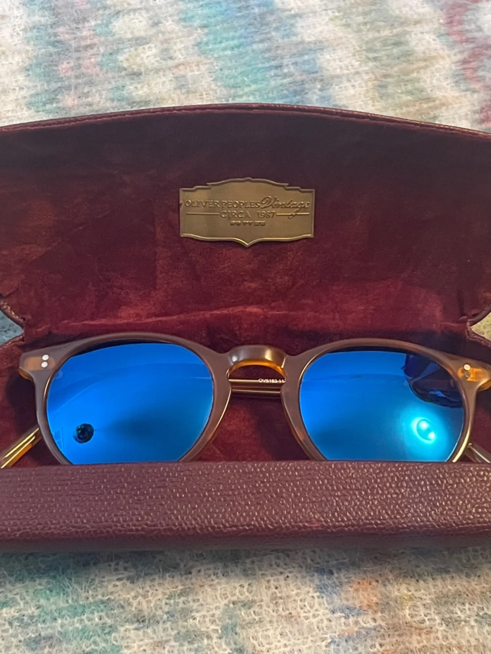 Round Retro Sunglasses - Tortoise Frame with Blue Mirrored Lenses